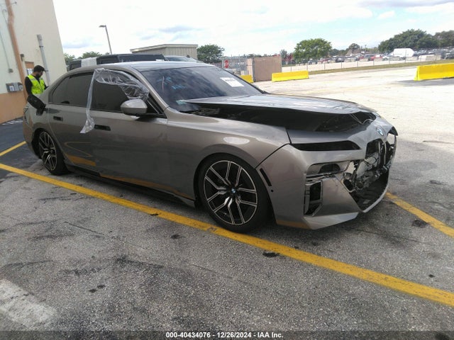 WBA33EH08RCR40142 BMW 740 I Xdrive