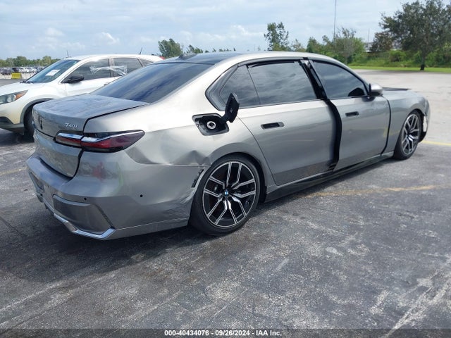 WBA33EH08RCR40142 BMW 740 I Xdrive