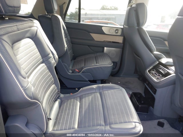 5LMJJ3TT0MEL16492 Lincoln Navigator Black Label L