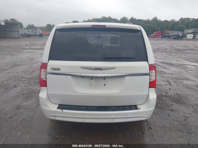 2C4RC1CG1ER252057 Chrysler Town & Country Touring-l