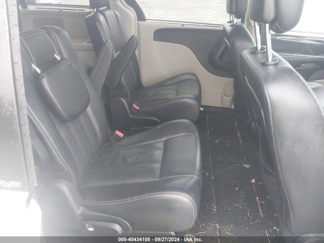 2C4RC1CG1ER252057 Chrysler Town & Country Touring-l