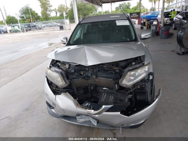 KNMAT2MV7GP640995 Nissan ROGUE SV
