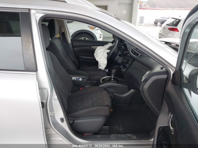 KNMAT2MV7GP640995 Nissan ROGUE SV