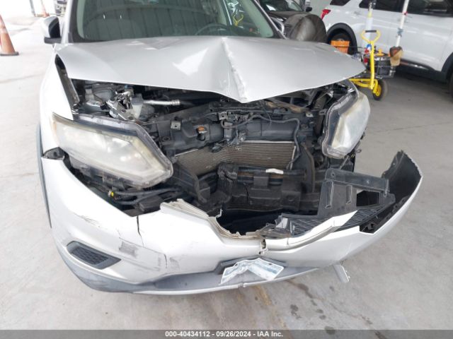KNMAT2MV7GP640995 Nissan ROGUE SV