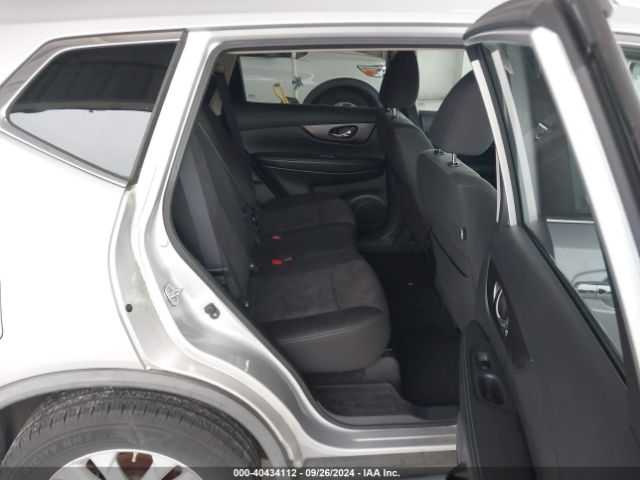 KNMAT2MV7GP640995 Nissan ROGUE SV