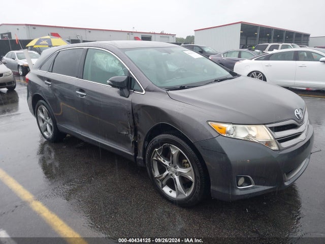 2014 4T3BK3BB9EU104072 main image