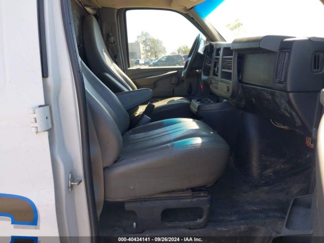 1GCWGFFA5E1102646 Chevrolet Express 2500 Work Van