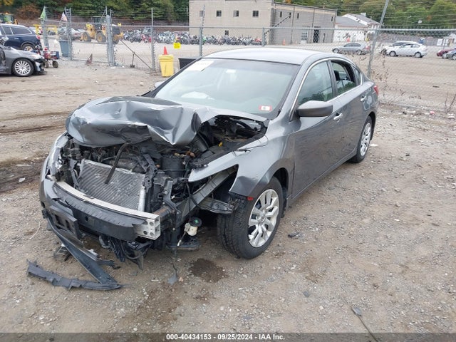 Nissan Altima 2.5 S 2018 1N4AL3AP9JC208327 Image 2