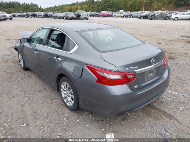 Nissan Altima 2.5 S 2018 1N4AL3AP9JC208327 Image 3
