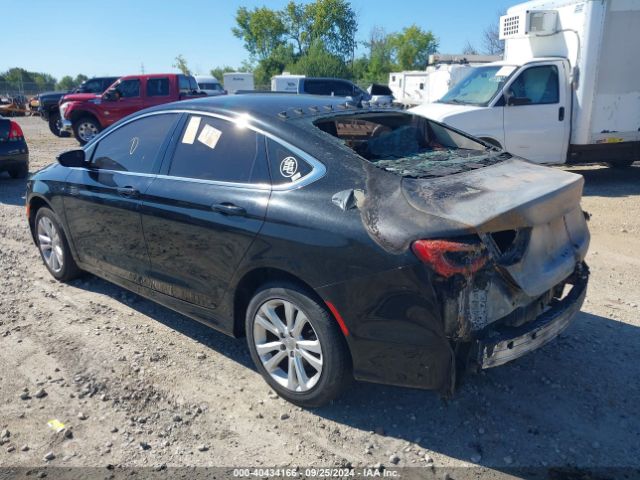 2017 CHRYSLER 200 1C3CCCAG3HN511013 Photo 2