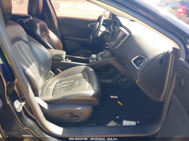 2017 CHRYSLER 200 1C3CCCAG3HN511013 Photo 4