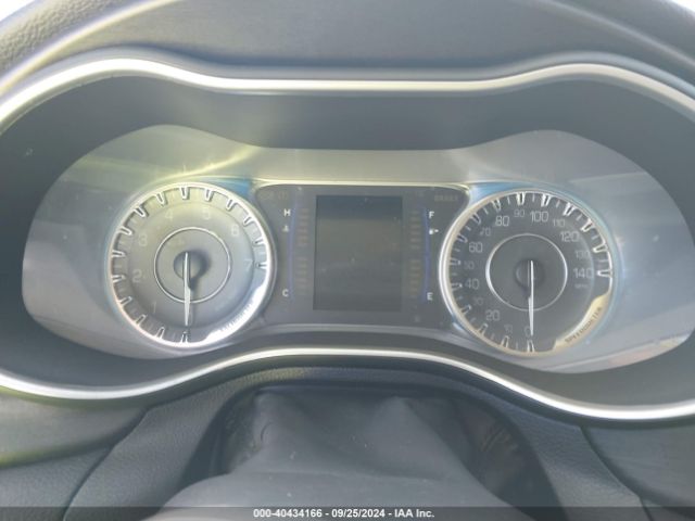 2017 CHRYSLER 200 1C3CCCAG3HN511013 Photo 6