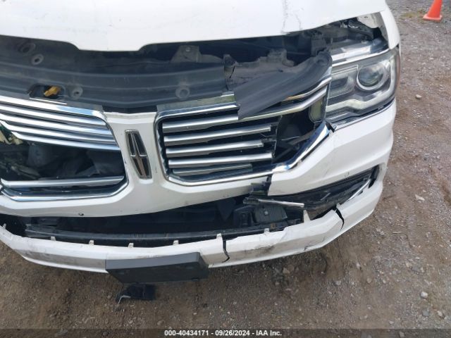 5LMJJ3HT8GEL08895 Lincoln Navigator L Select