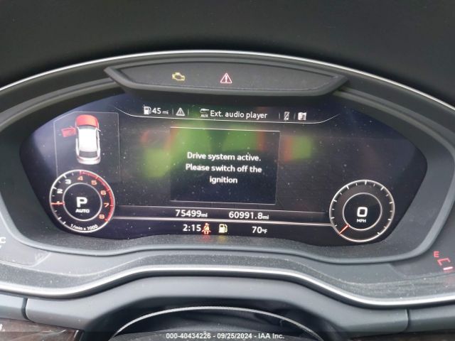 WA1ANAFY0J2180699 Audi Q5 2.0t Premium/2.0t Tech Premium