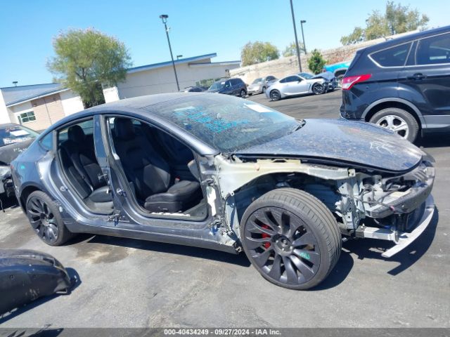 5YJ3E1EC5NF138312 Tesla Model 3 Performance Dual Motor All-wheel Drive