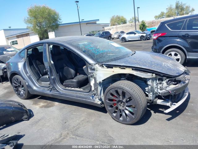 5YJ3E1EC5NF138312 Tesla Model 3 Performance Dual Motor All-wheel Drive
