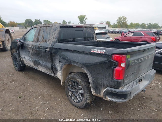 Chevrolet SILVERADO 1500 LTD 2022 1GCPYFED9NZ124812 Image 3