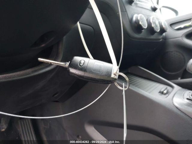 KNAFK4A60G5571500 KIA FORTE LX