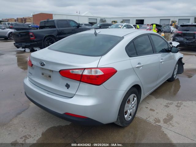 KNAFK4A60G5571500 KIA FORTE LX