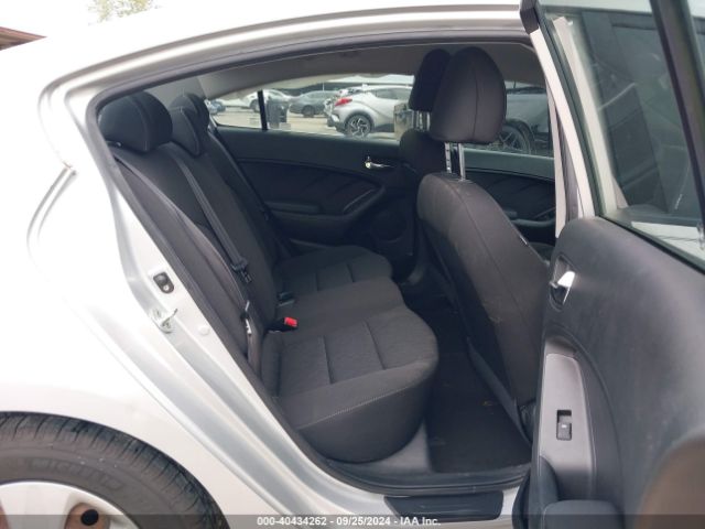 KNAFK4A60G5571500 KIA FORTE LX