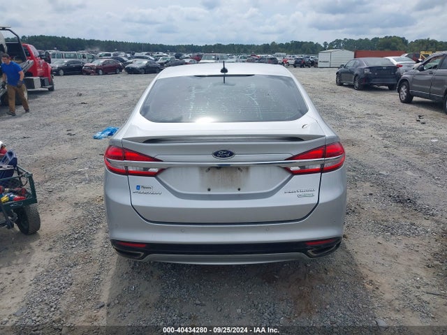 Ford Fusion Platinum 2017 3FA6P0K99HR132421 Image 16