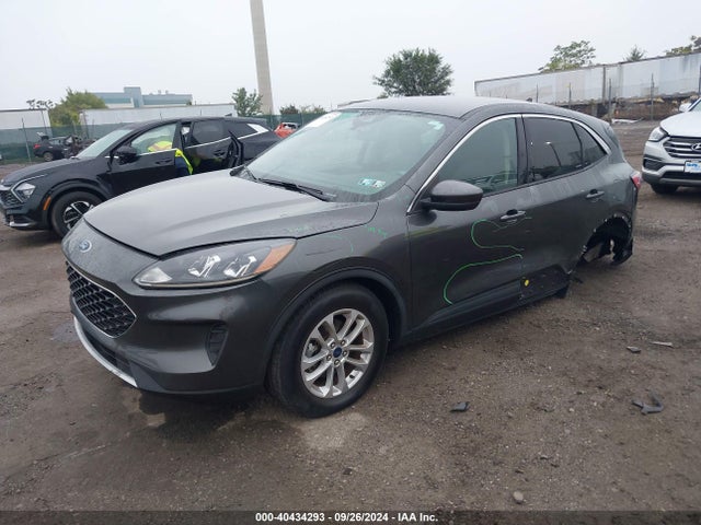 Ford ESCAPE SE 2020 1FMCU9G63LUB37765 Image 2