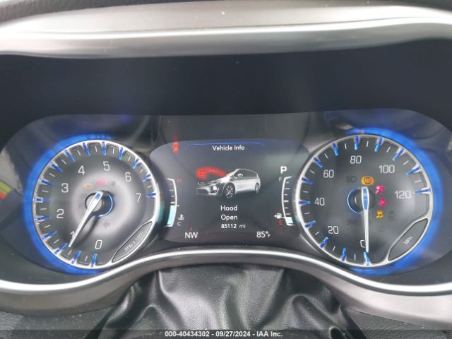 2C4RC1GG7JR186747 Chrysler Pacifica Limited
