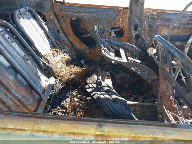 JN8AS5MV6EW711972 Nissan Rogue Select S