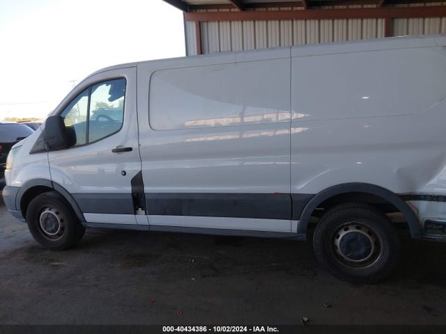 Ford Transit-150 2016 1FTYE1YM9GKB49006 Image 14