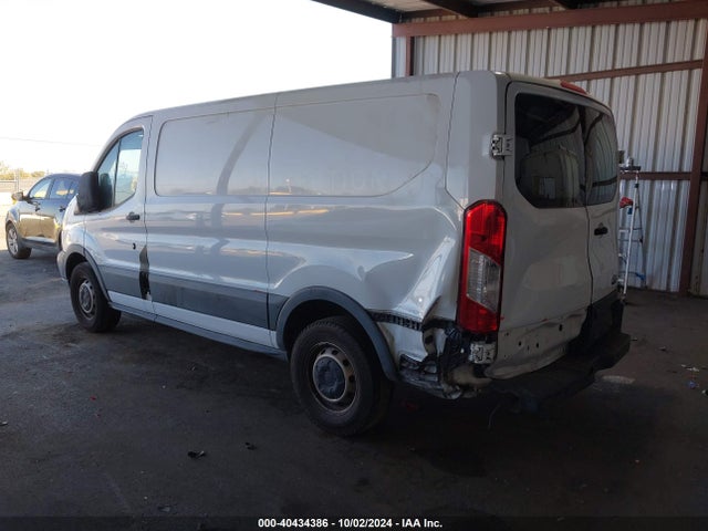 Ford Transit-150 2016 1FTYE1YM9GKB49006 Image 3