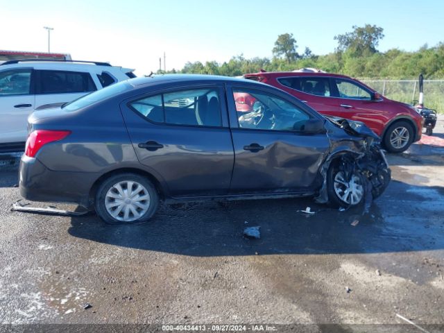 3N1CN7AP4FL805405 Nissan Versa 1.6 S