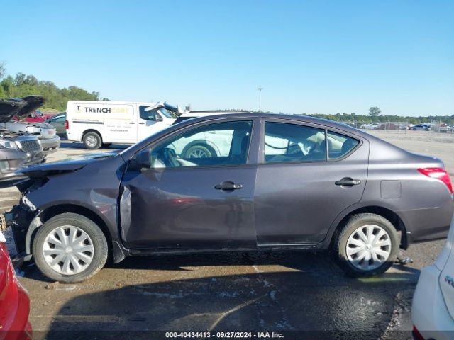 3N1CN7AP4FL805405 Nissan Versa 1.6 S
