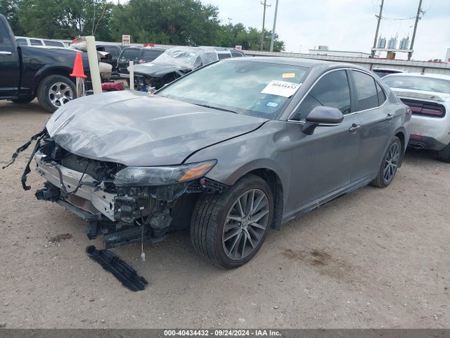 Toyota CAMRY SE 2023 4T1T11AK6PU785820 Image 2