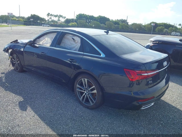 2019 AUDI A6 WAUM2BF21KN043796 Photo 2