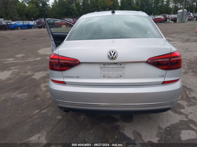1VWBA7A37JC005295 Volkswagen Passat 2.0t Se