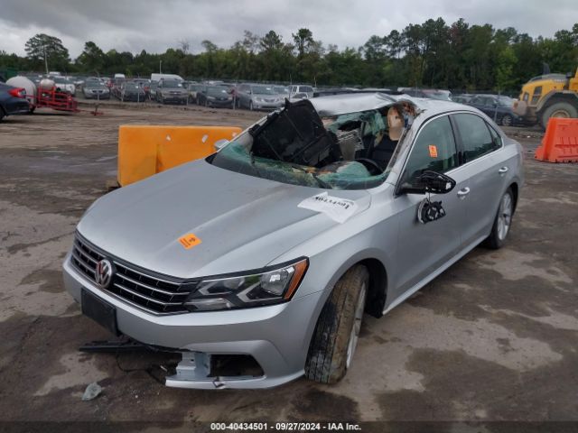 1VWBA7A37JC005295 Volkswagen Passat 2.0t Se