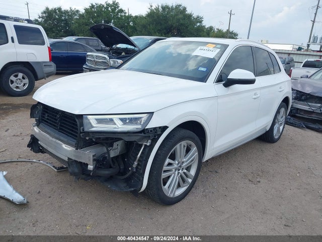 WA1BNAFY6J2158517 Audi Q5 2.0t Premium/2.0t Tech Premium