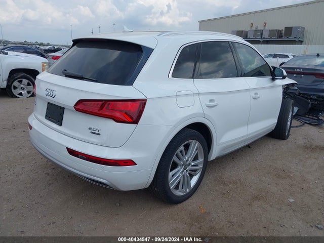WA1BNAFY6J2158517 Audi Q5 2.0t Premium/2.0t Tech Premium