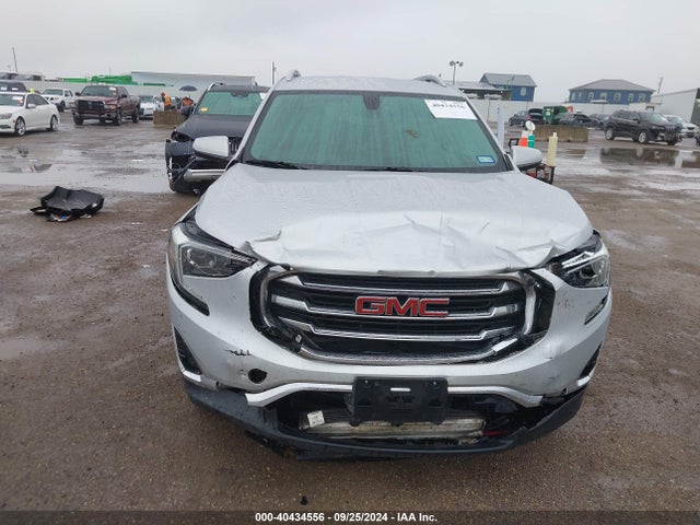 3GKALPEV4KL245869 GMC Terrain Slt