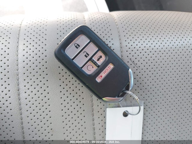 Honda Accord Touring 2018 1HGCV1F93JA088078 Image 11