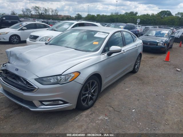 3FA6P0LUXHR300490 Ford Fusion Hybrid Se
