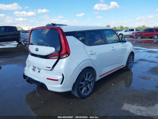 KNDJ63AU1L7703950 KIA Soul Gt-line