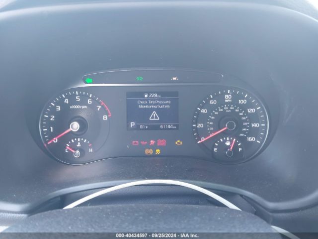 KNDJ63AU1L7703950 KIA Soul Gt-line