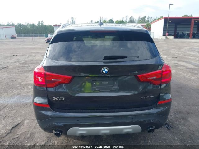 5UXTR7C55KLF28798 BMW X3 Sdrive30i