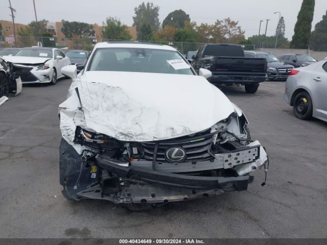 JTHBA1D28H5057292 Lexus IS 200T