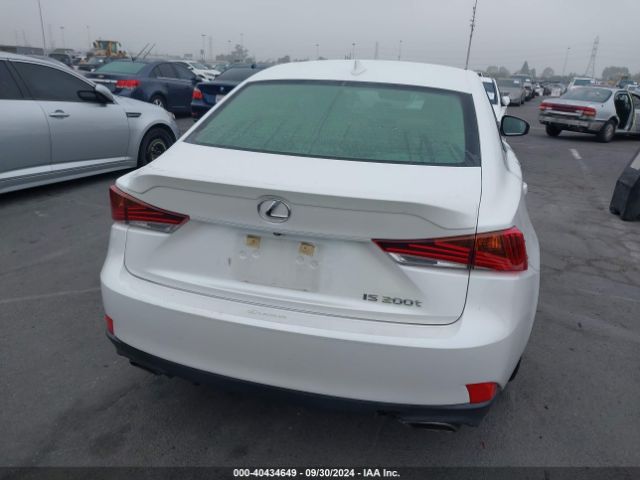 JTHBA1D28H5057292 Lexus IS 200T