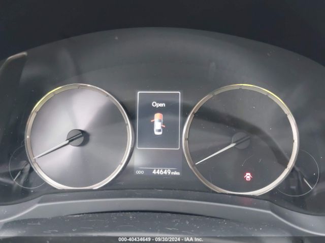 JTHBA1D28H5057292 Lexus IS 200T