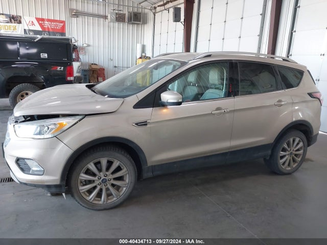 Ford Escape Titanium 2017 1FMCU9J93HUC01877 Image 14