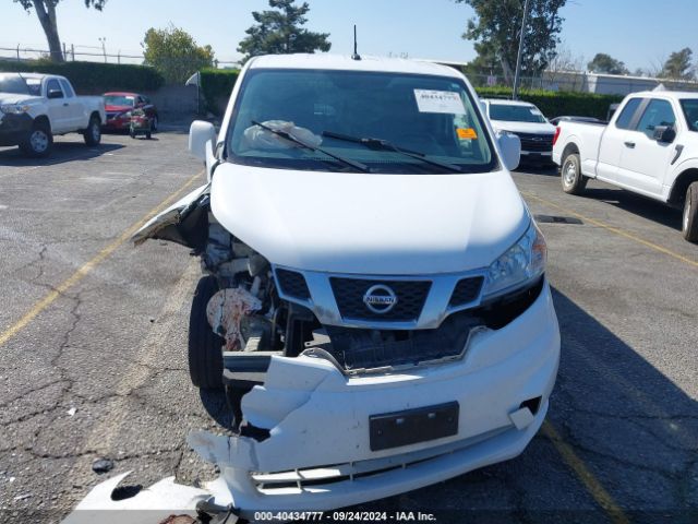 3N6CM0KN0JK696327 Nissan NV200 SV