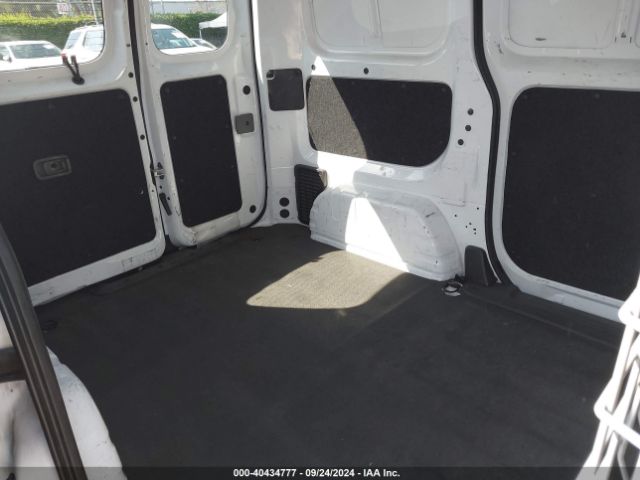 3N6CM0KN0JK696327 Nissan NV200 SV
